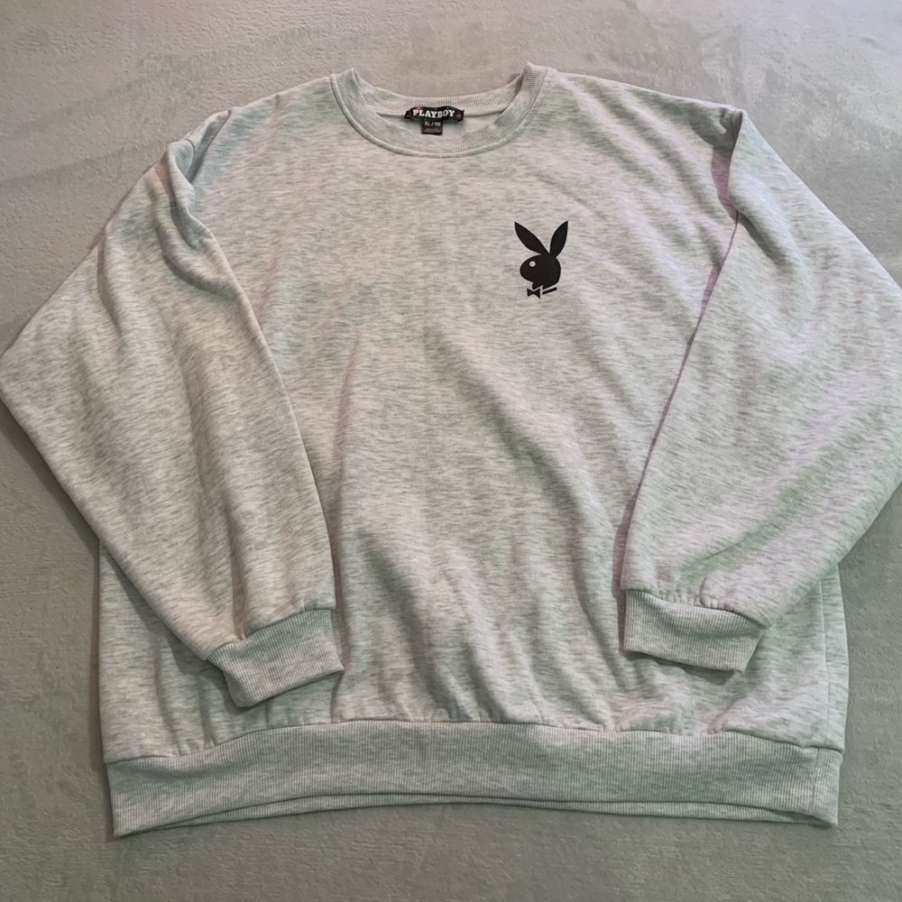 Playboy Unisex Gray Crewneck Sweatshirt Long Sleeve Bunny Pullover Sz XL Graphic